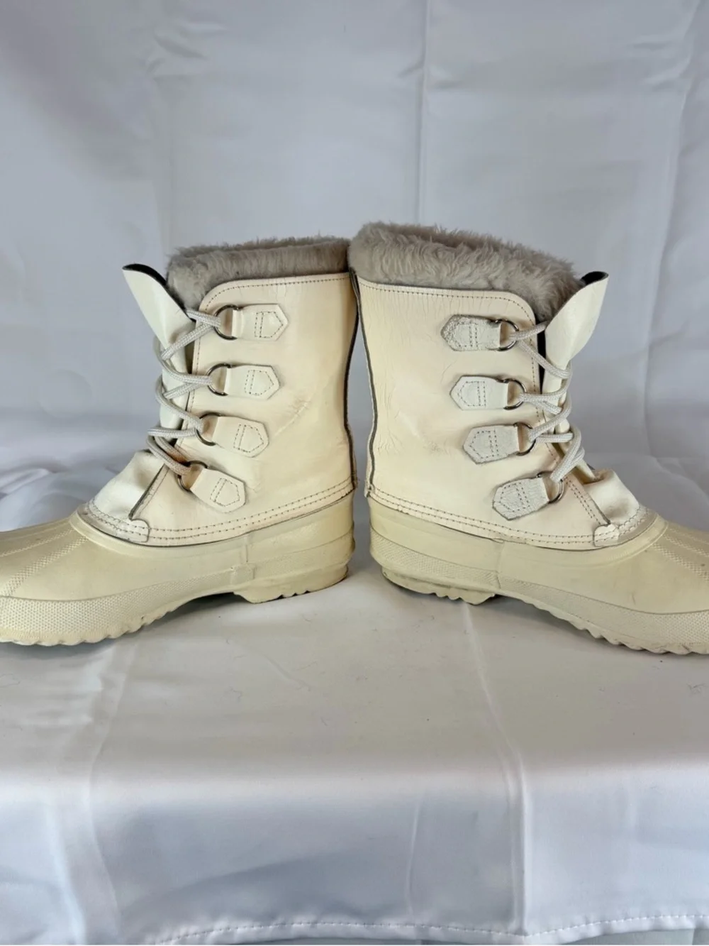 SOREL Women’s Size 8 Boots Manitou Winter Snow VINTAGE Duck Boot White Canada